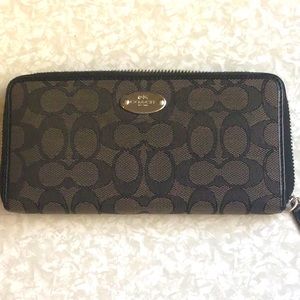 Coach zippered wallet